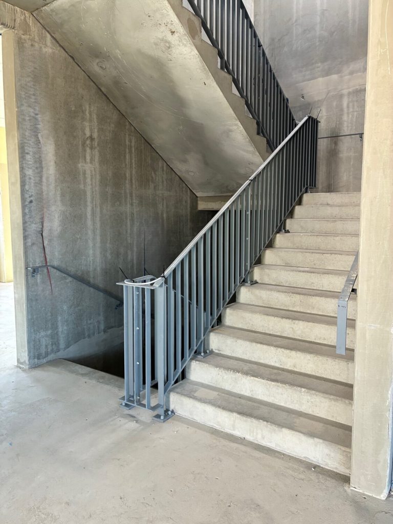 garde-corps et mains courantes d’escaliers