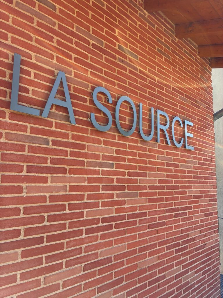 Signalétique métallique